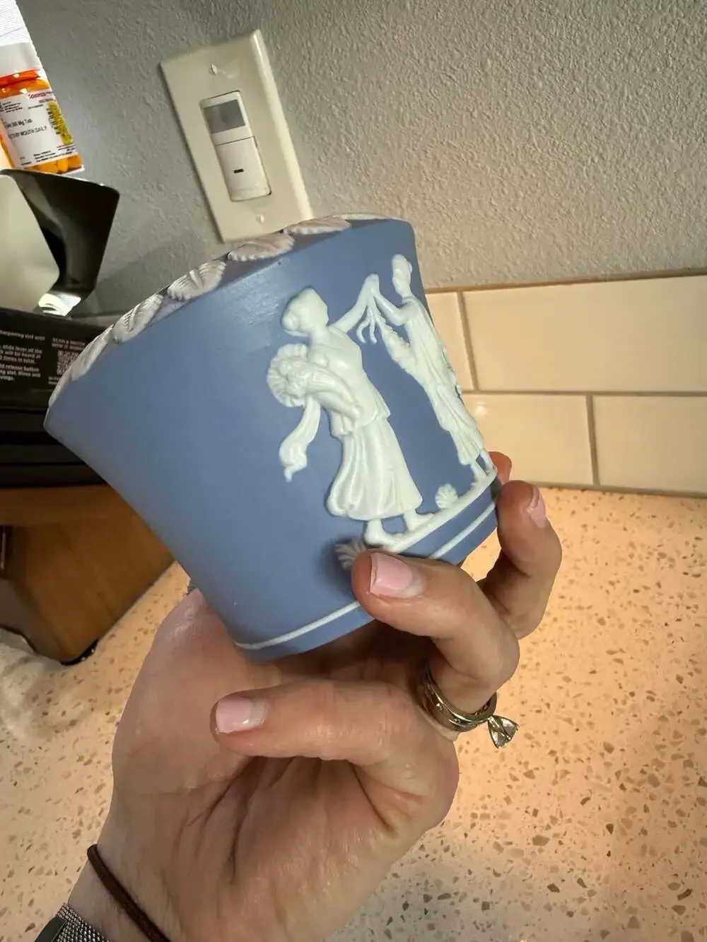 Lefton pale blue